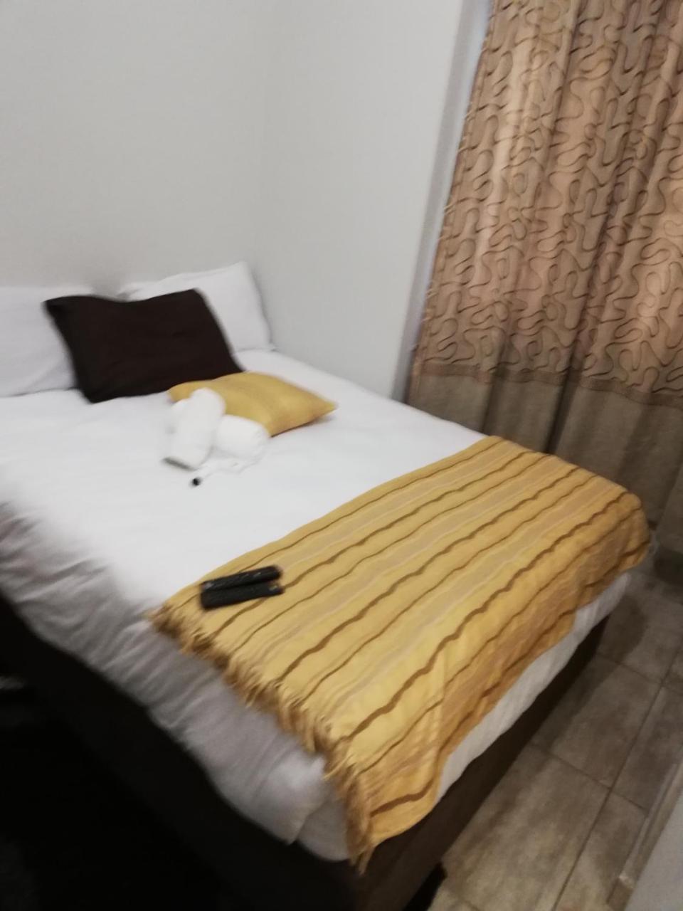 Green On Minni Guest House Pretoria-Noord Zewnętrze zdjęcie