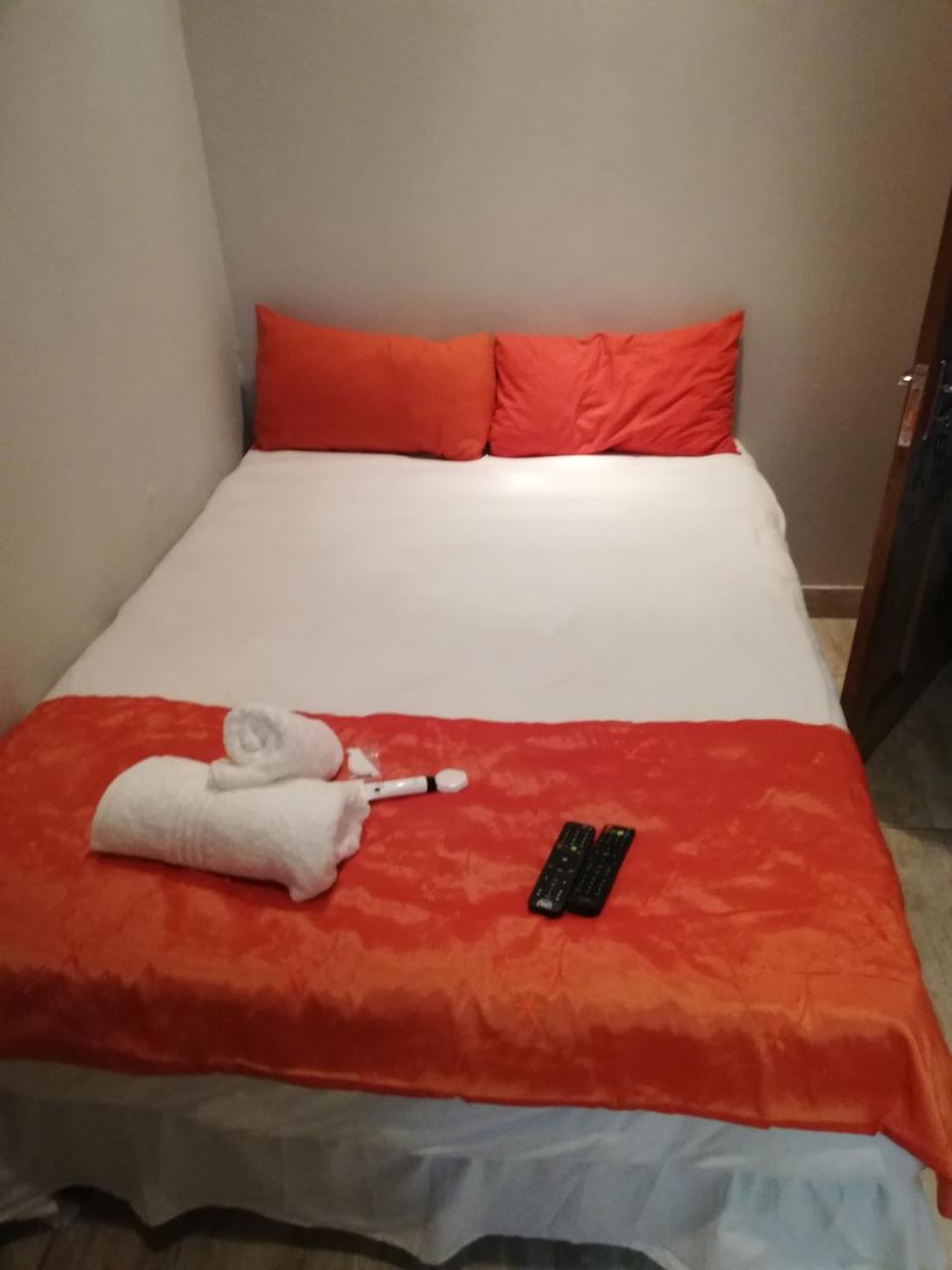 Green On Minni Guest House Pretoria-Noord Zewnętrze zdjęcie