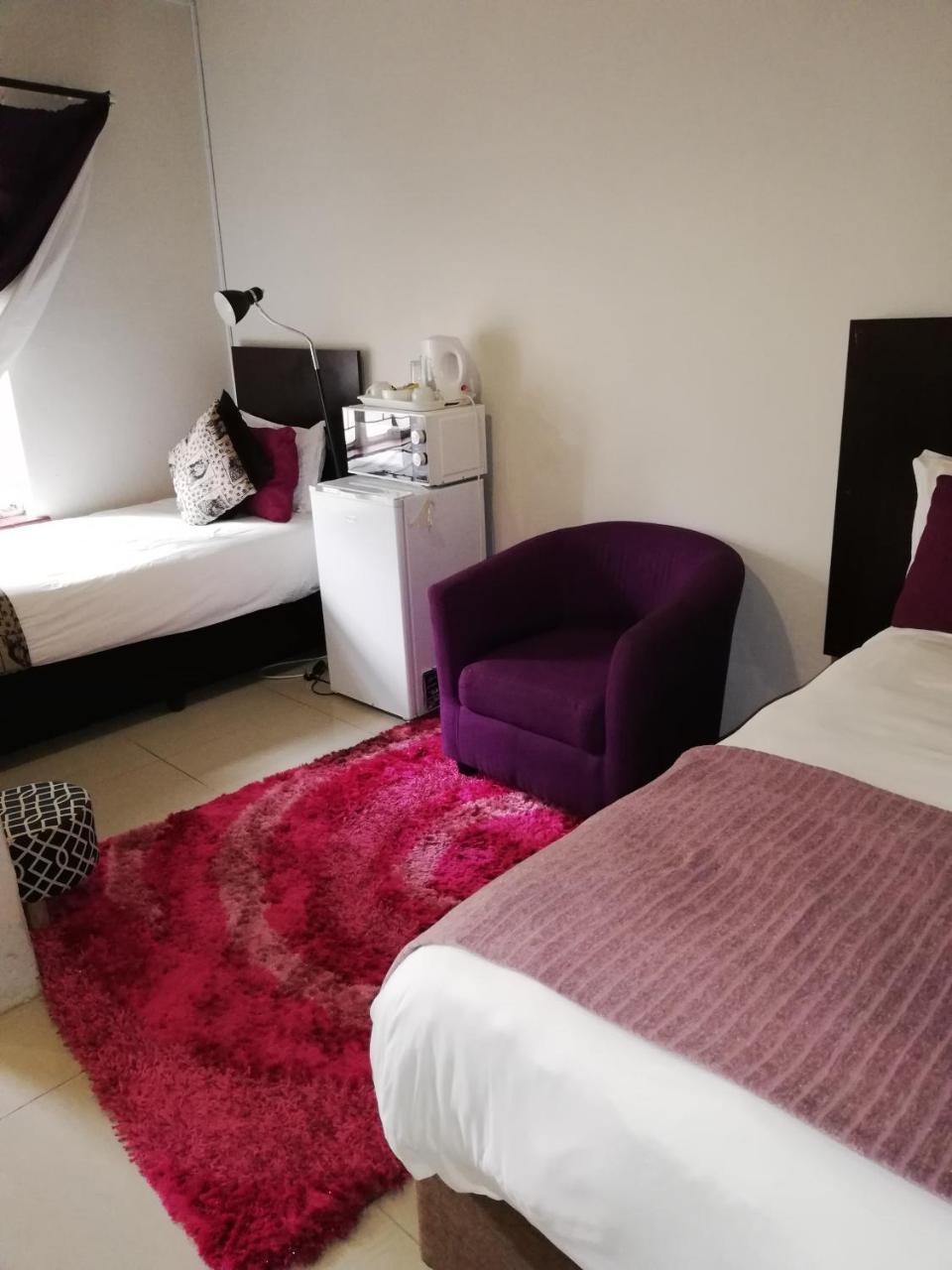 Green On Minni Guest House Pretoria-Noord Zewnętrze zdjęcie